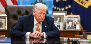 अमेरिकाले पछिल्लो ५ महिनादेखि प्रतिहप्ता ५० अर्ब डलर ऋण लिइरहेको छ : सीबीओ